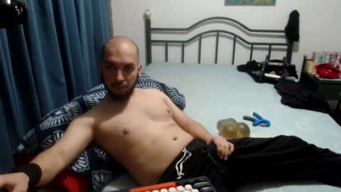 iwanturarse online show from July 15, 5:34 am