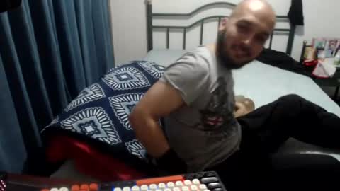 iwanturarse online show from July 8, 7:34 am