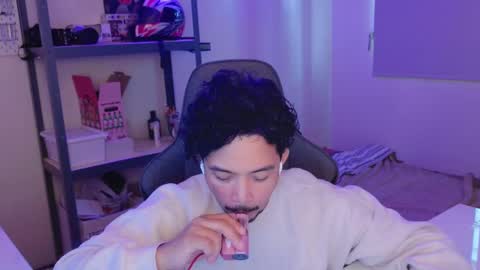 iwasd3nse online show from February 6, 8:45 pm