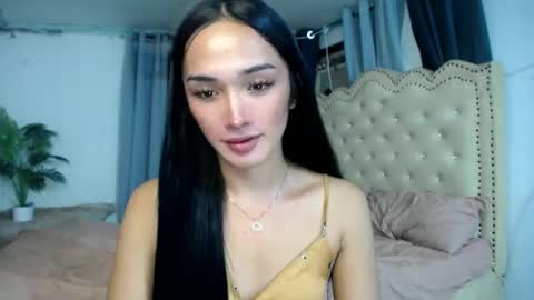 iwillcum4u_ online show from November 18, 2:03 am