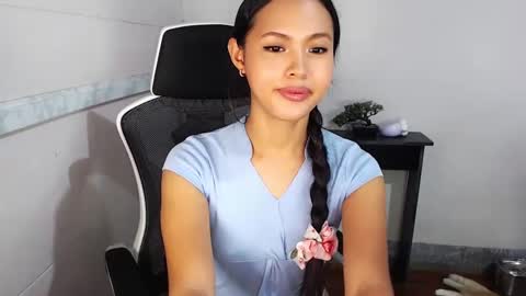 divaonopka online show from December 10, 10:26 pm