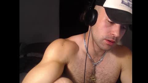 Snapshot of izak144 chatting on December 3, 3:48 am izak144 online show from December 3, 3:48 am