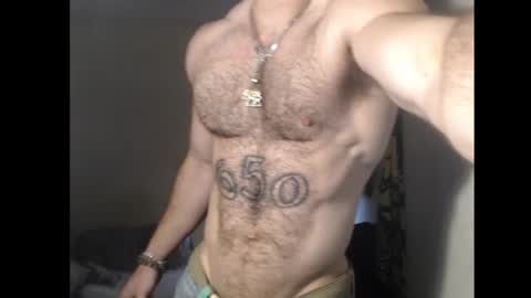 Snapshot of izak144 chatting on March 5, 6:56 pm izak144 online show from March 5, 6:56 pm