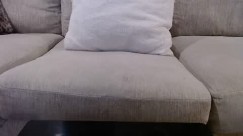 James online show from August 3, 1:39 pm