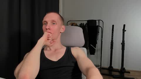 Danny online show from February 18, 5:42 am