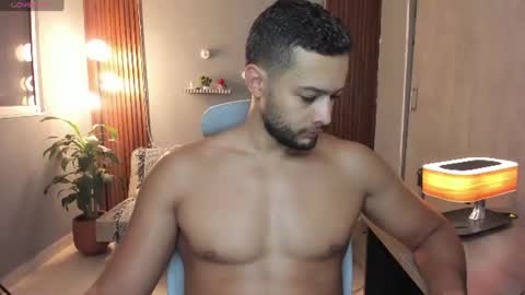 Calix  Independient model Insta and twt Calixsnake online show from June 21, 8:48 pm