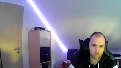 here4y online show from February 2, 3:28 pm