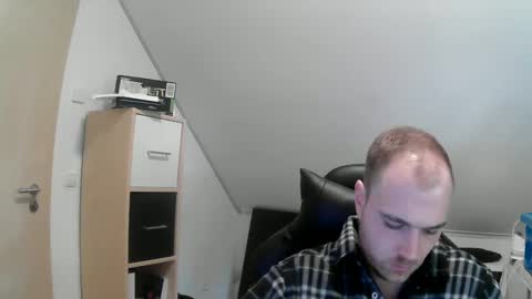 here4y online show from January 11, 1:01 pm