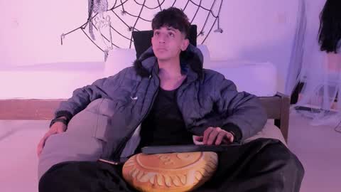 j_martony online show from October 20, 11:59 am