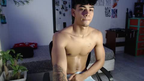 jack160724 online show from November 6, 7:39 pm