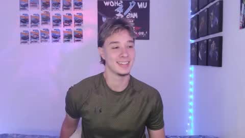 J online show from November 29, 4:03 pm