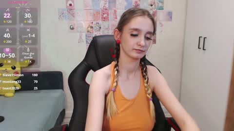 Snapshot of jackie__morgan chatting on March 4, 12:01 pm jackie__morgan online show from March 4, 12:01 pm