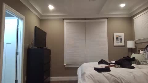 Jack Landon online show from February 18, 1:27 am