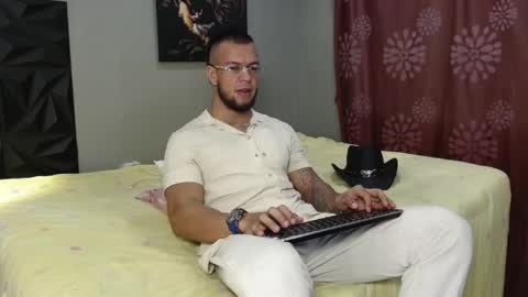 Jacob online show from March 8, 3:54 am