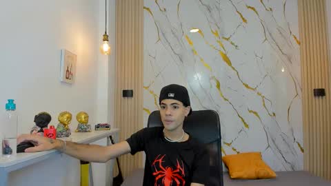 jacob_blackwell online show from January 18, 7:01 pm