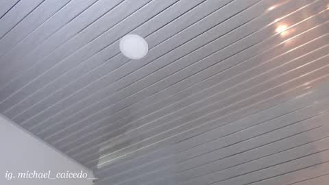 Michael Caicedo online show from April 14, 4:16 am