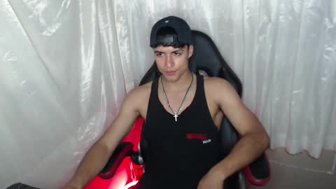 Jacobbakerr online show from December 21, 2:40 am