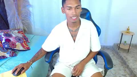jacobcum18 online show from May 16, 2:05 pm