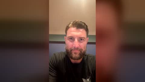 jacobeldridge4021 online show from June 26, 11:54 pm