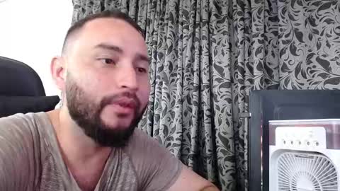 jacobkingd online show from February 15, 8:54 am