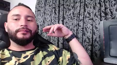 jacobkingd online show from February 11, 9:09 am