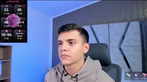 Jacob online show from November 13, 8:33 pm