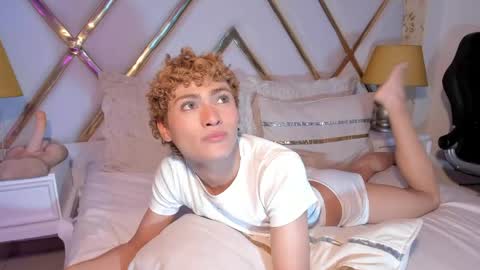 jacobrusso online show from April 7, 10:45 pm