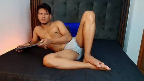 Jacob Wolf online show from July 10, 9:30 pm