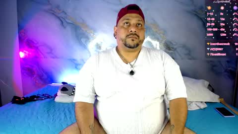 daddy sir master bear online show from April 16, 9:39 pm