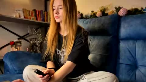 Jacques  Emily  online show from December 21, 2:23 pm