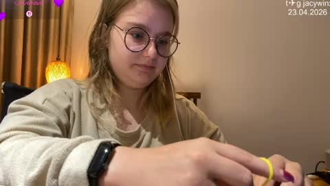 jacywinslat online show from April 23, 10:11 pm