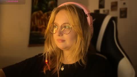 jacywinslat online show from September 9, 10:54 pm