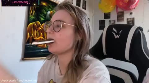 jacywinslat online show from October 18, 1:26 pm