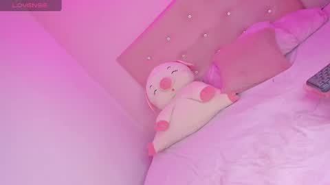 Vanniall online show from February 23, 2:35 pm