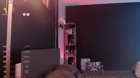 Jade online show from November 20, 4:48 pm