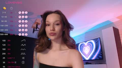 Jade online show from April 11, 4:33 pm