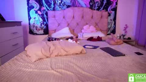   online show from March 13, 4:05 am