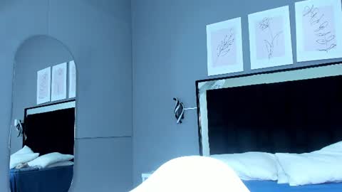 jade_lovv online show from July 14, 7:52 pm