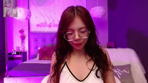 Snapshot of jade_storm_ chatting on September 17, 4:05 am JADE online show from September 17, 4:05 am