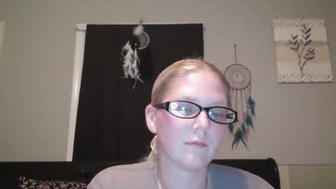 JadeLuv online show from December 2, 2:46 am