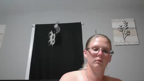 JadeLuv online show from October 23, 1:07 am