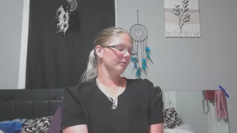 JadeLuv online show from September 17, 12:36 am