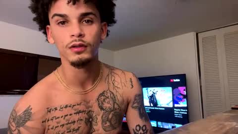 jadend23 online show from October 14, 5:54 am