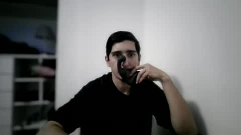 jaimecueva1708 online show from May 4, 11:22 pm