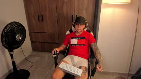 Jake Pons online show from June 7, 10:20 am
