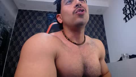 JakeSkye online show from February 28, 4:54 am