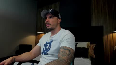 jakestone_1 online show from December 4, 1:49 am