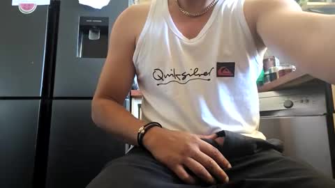 jakeysnaky online show from December 23, 5:24 am