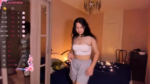 Lisa online show from October 28, 6:09 pm