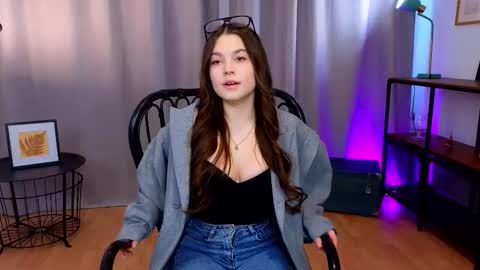 Eva online show from March 8, 10:41 am